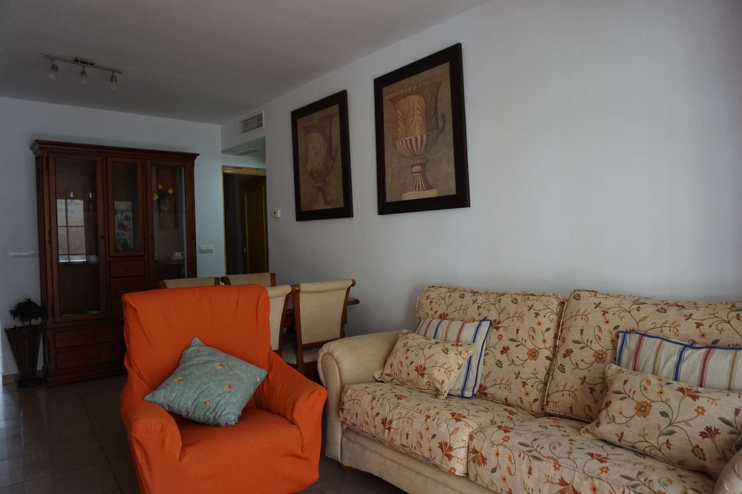 Magnificent apartment on the beach of Burriana, Nerja