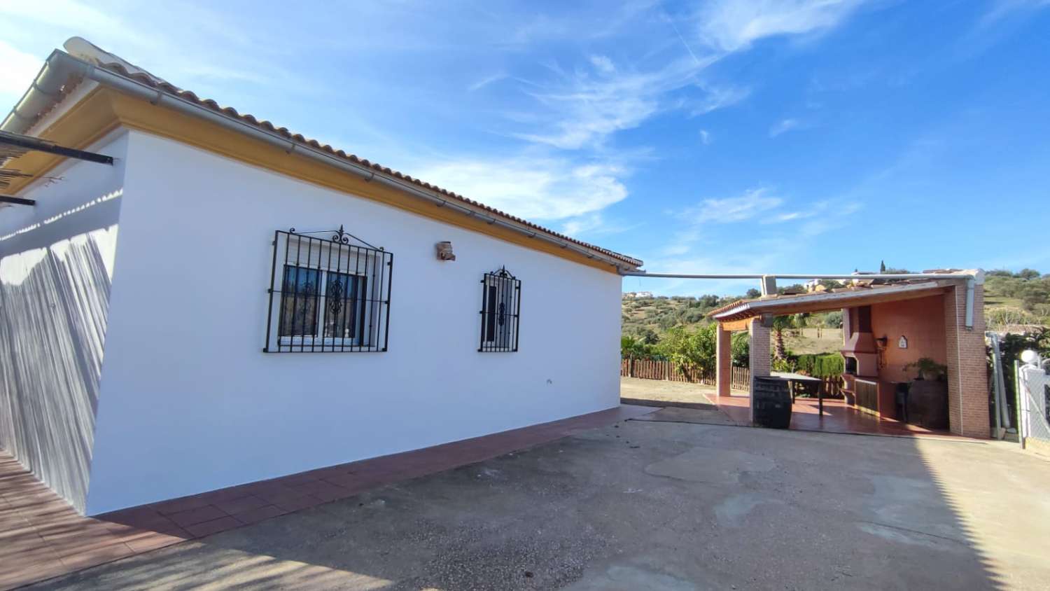 En venta magnifica casa de campo en Viñuela