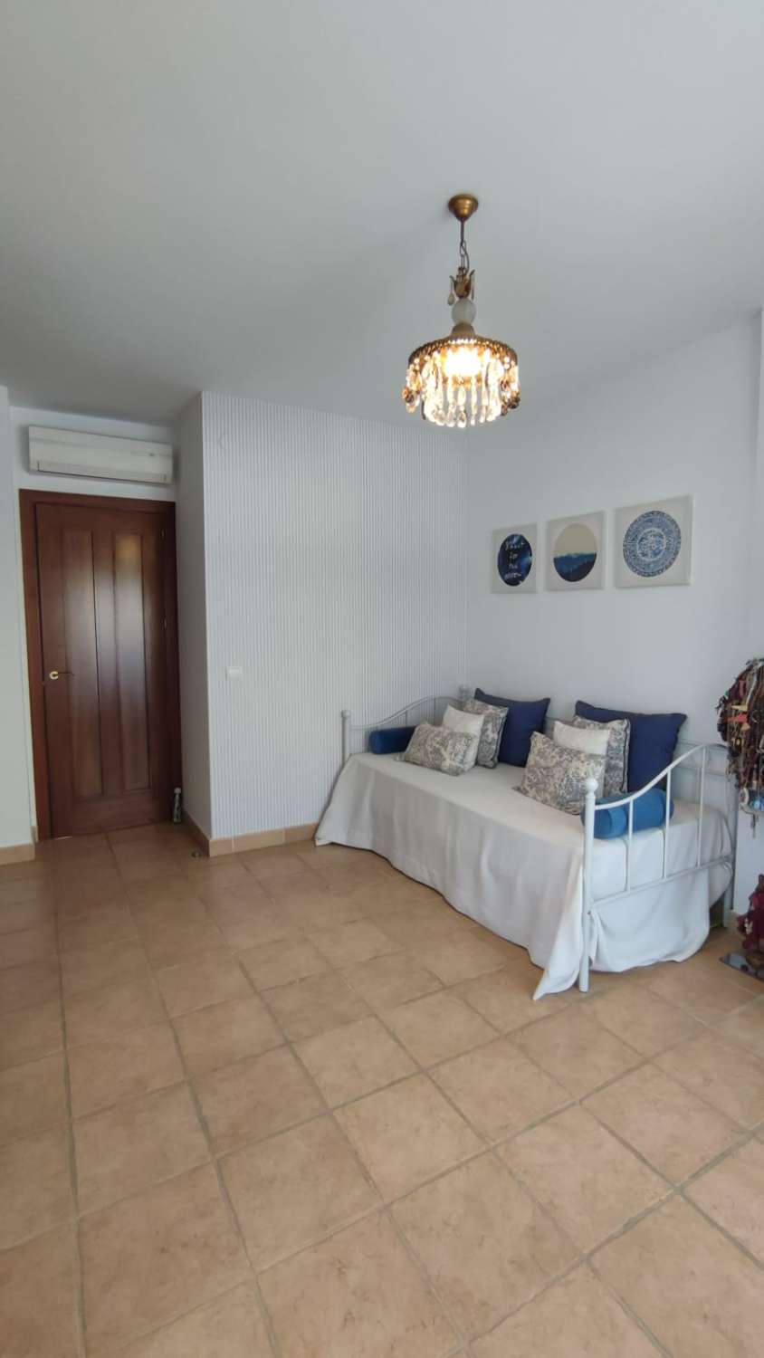 Magnifica villa indipendente in vendita a Vélez Málaga