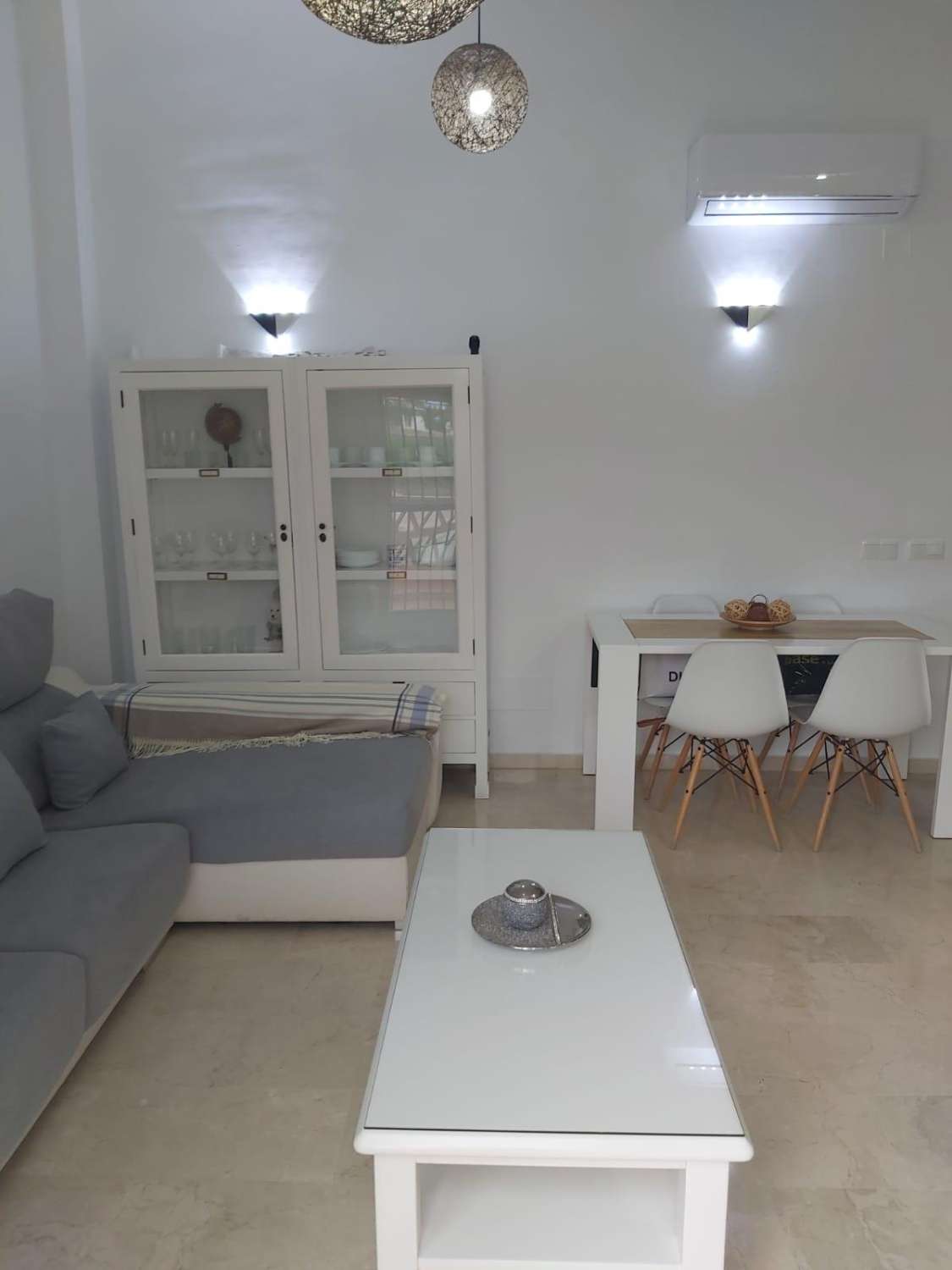 Charming Apartment in Caleta de Vélez（卡莱塔德贝莱斯迷人公寓）