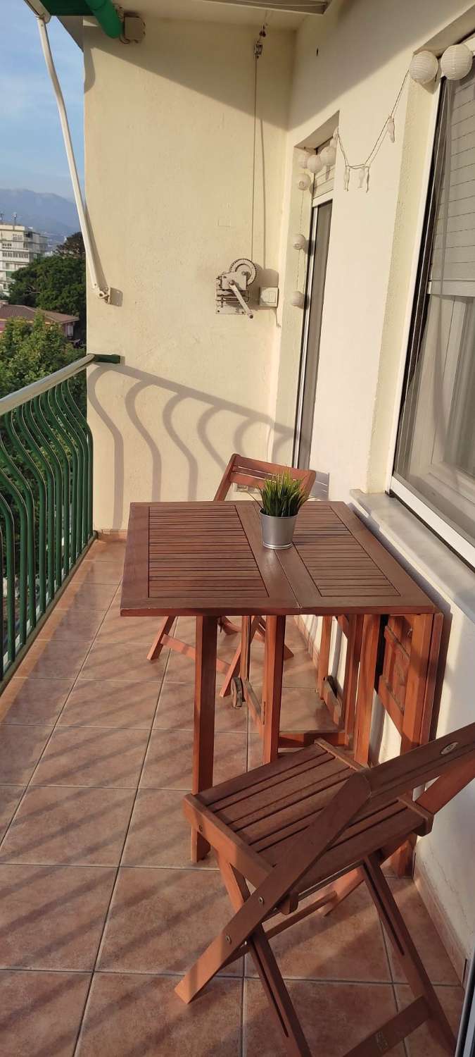 GEWELDIG APPARTEMENT IN HET CENTRUM VAN TORRE DEL MAR