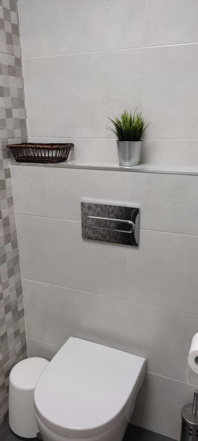 GEWELDIG APPARTEMENT IN HET CENTRUM VAN TORRE DEL MAR