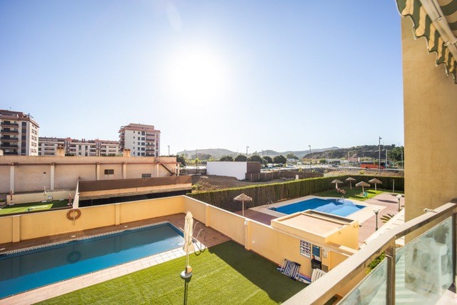 ESTUPENDO PISO EN VENTA EN TORRE DEL MAR SUPT-12