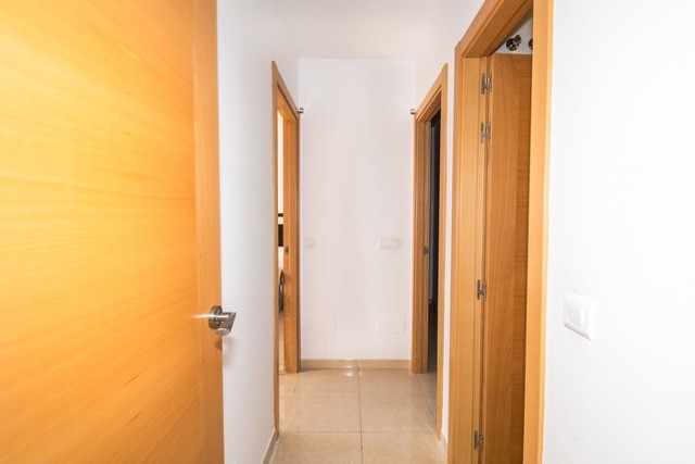 ESTUPENDO PISO EN VENTA EN TORRE DEL MAR SUPT-12
