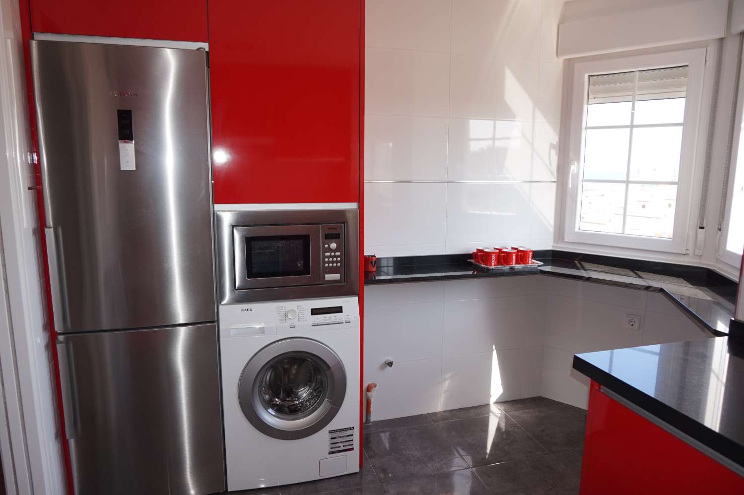 شقة مذهلة للايجار في توري ديل مار