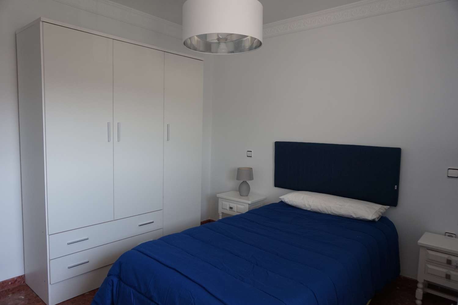 شقة مذهلة للايجار في توري ديل مار