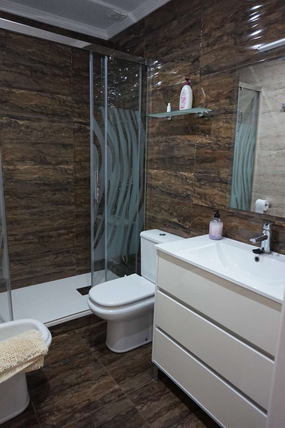 شقة مذهلة للايجار في توري ديل مار