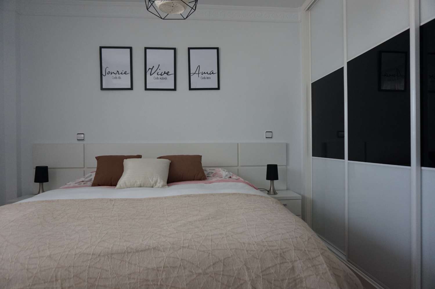 شقة مذهلة للايجار في توري ديل مار