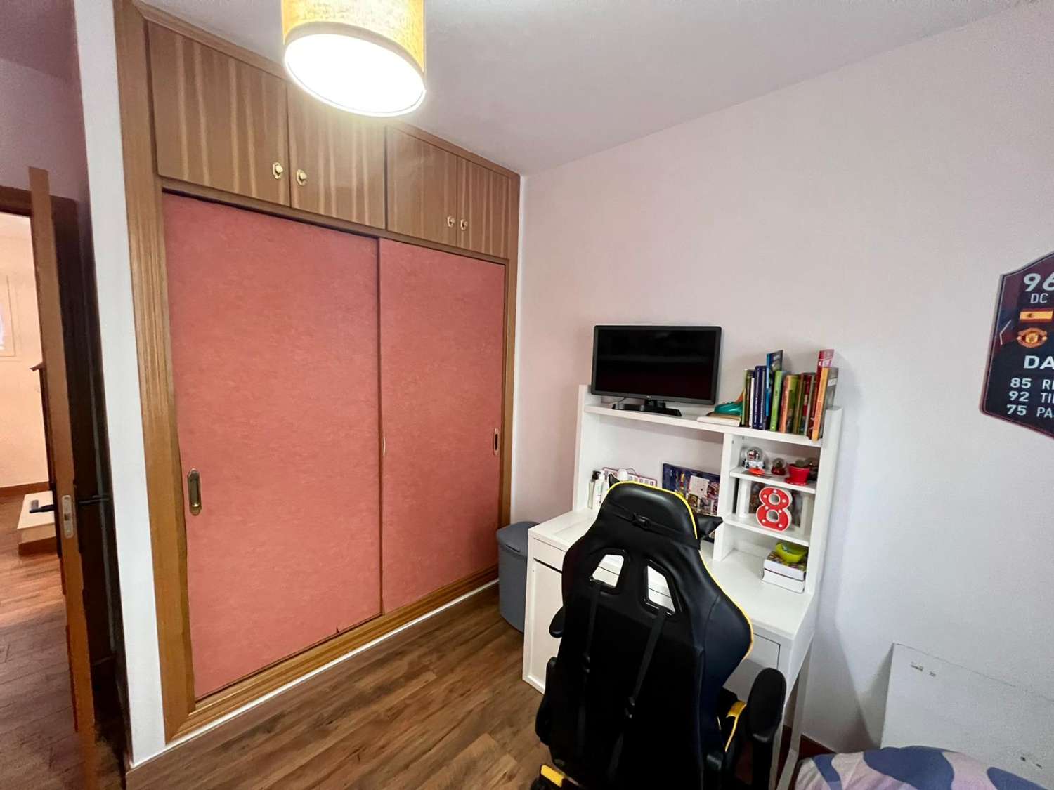 CHALET ADOSADO EN VENTA