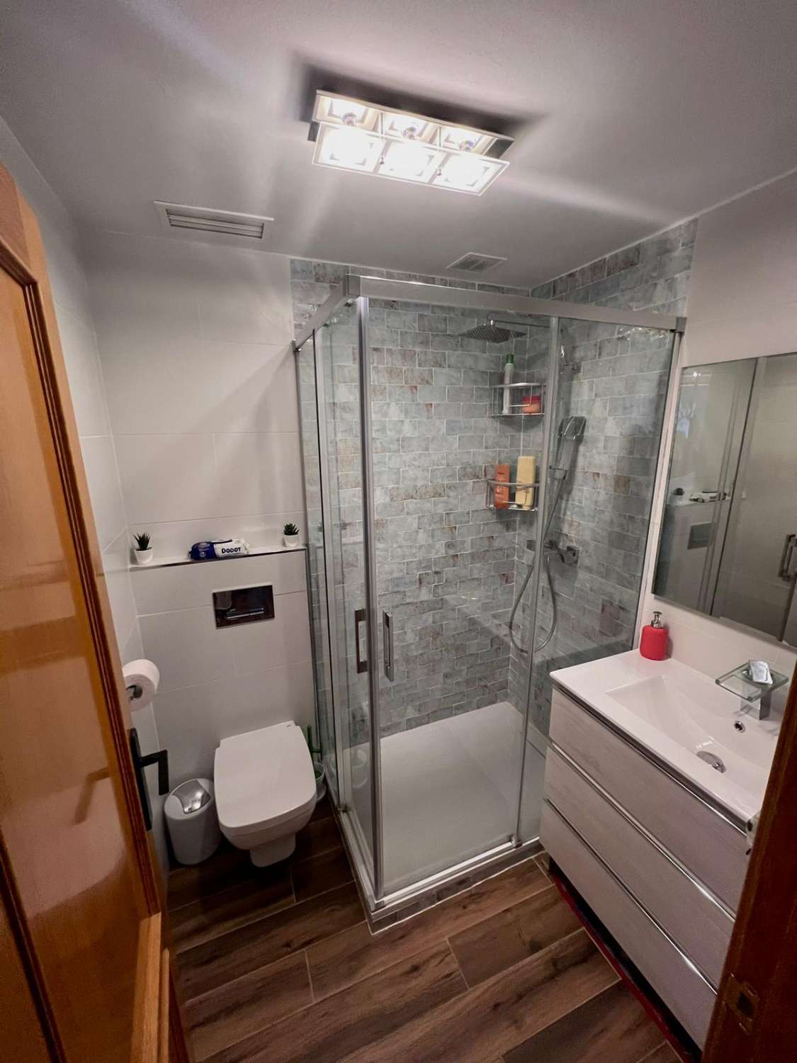 CHALET ADOSADO EN VENTA