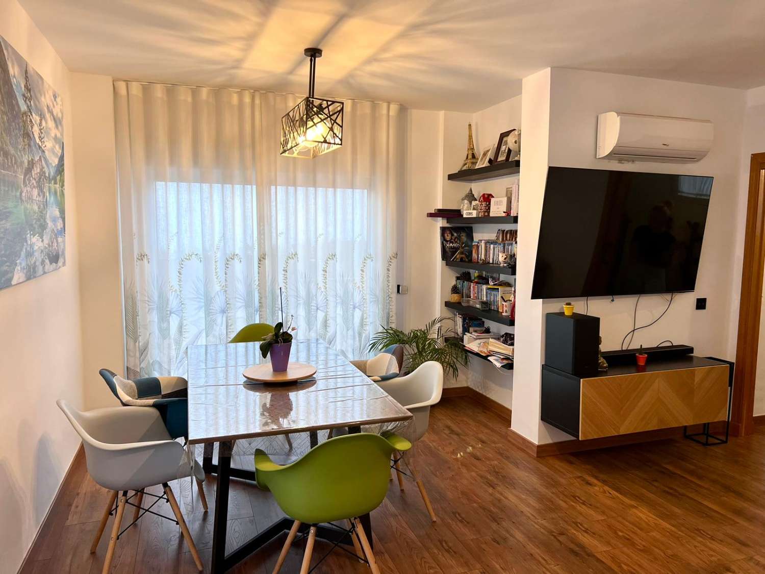 CHALET ADOSADO EN VENTA