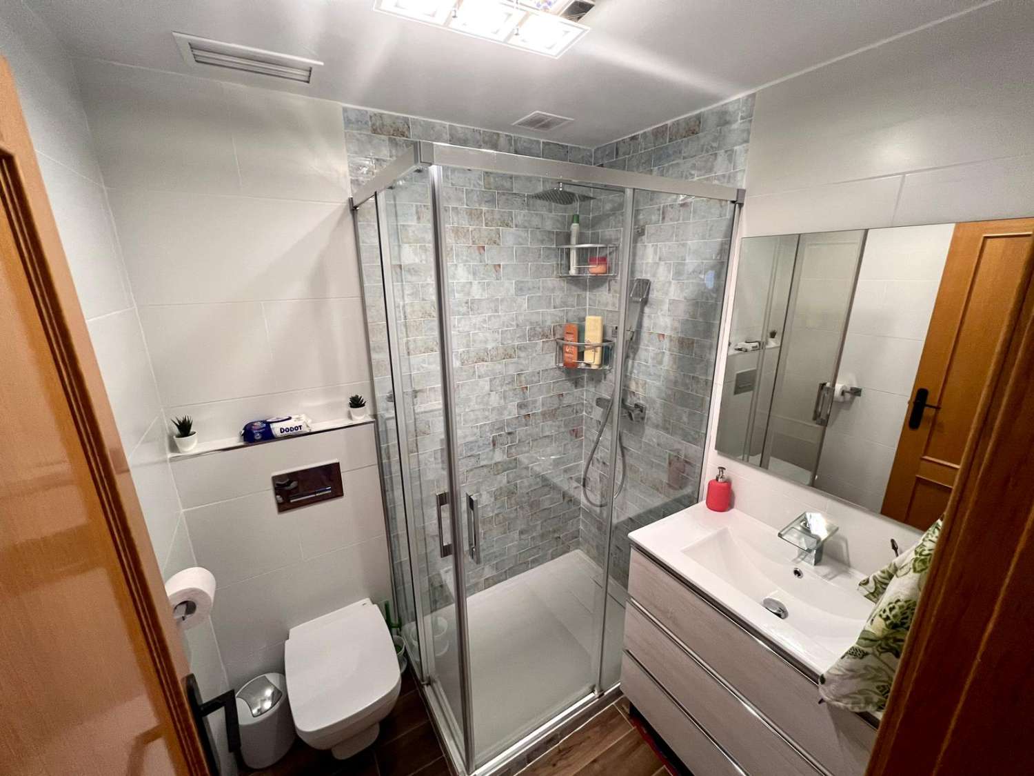 CHALET ADOSADO EN VENTA