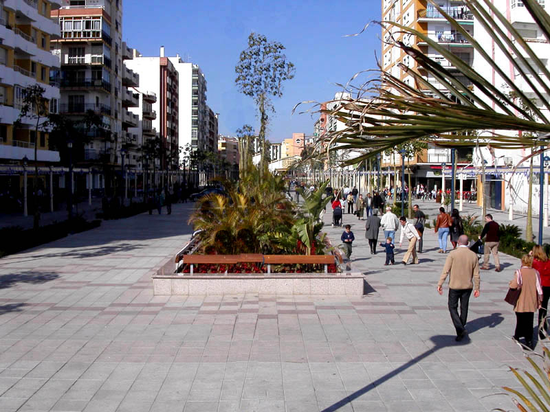 LOCALES EN VENTA EN TORRE DEL MAR , INVERSION