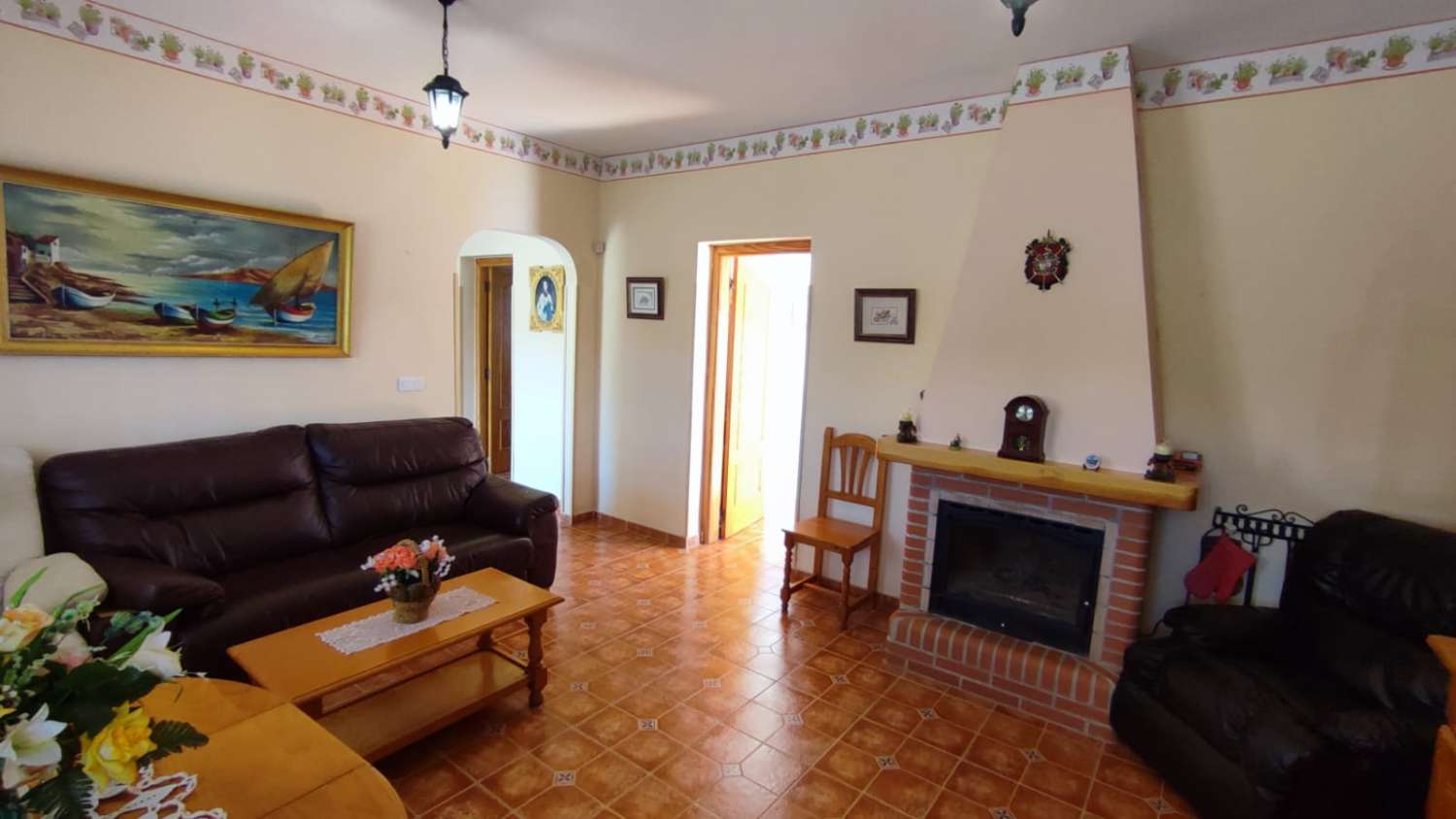 EN VENTA MAGNIFICA CASA DE CAMPO EN VIÑUELA