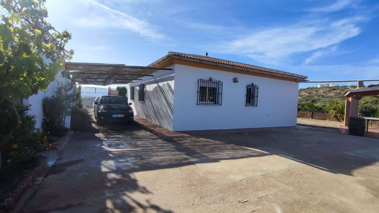 En venta magnifica casa de campo en Viñuela