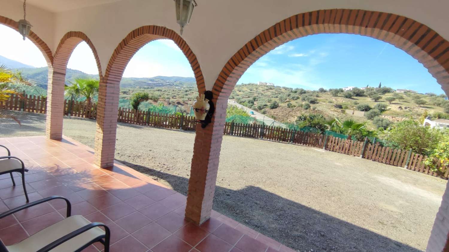 En venta magnifica casa de campo en Viñuela