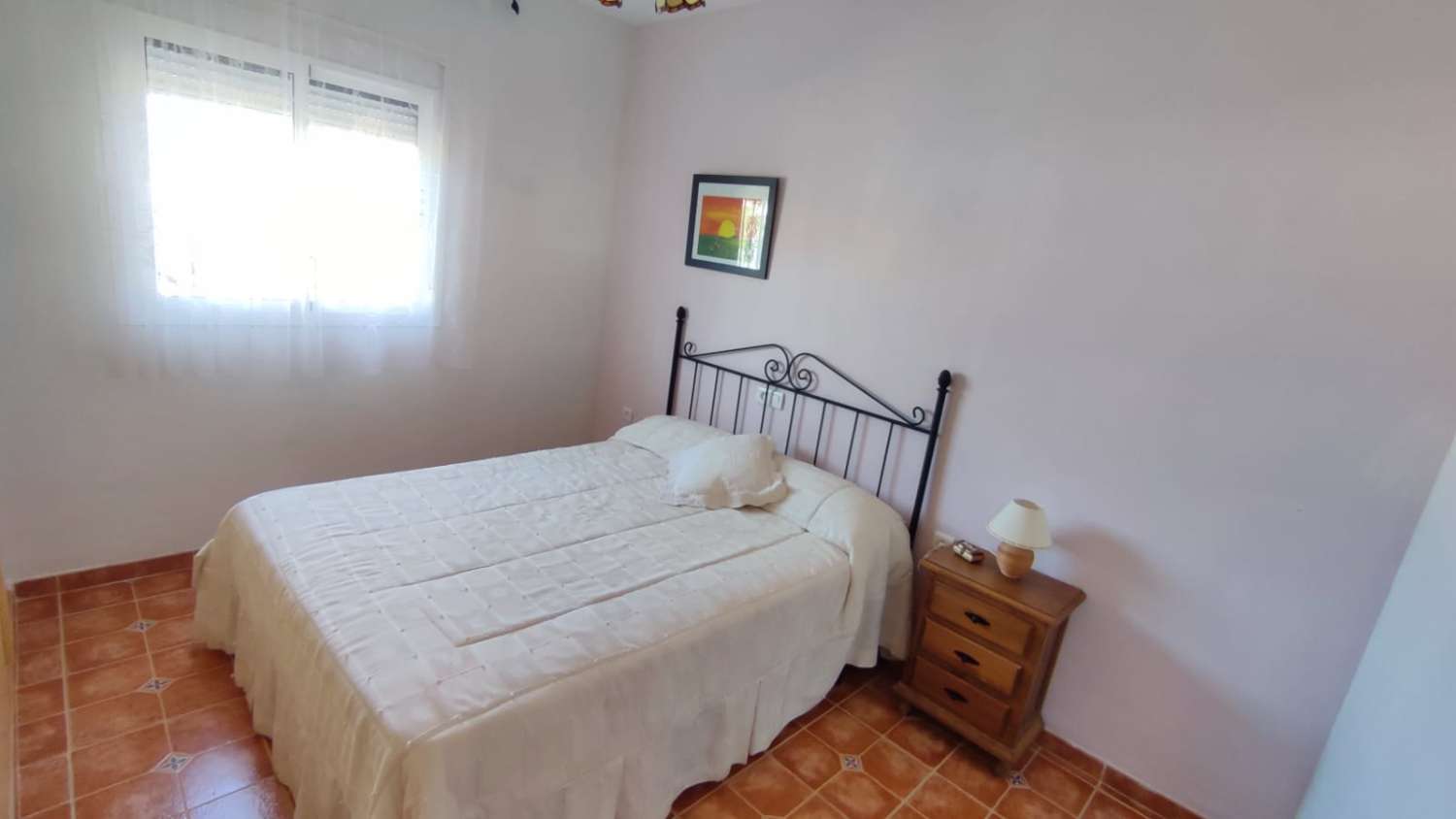 EN VENTA MAGNIFICA CASA DE CAMPO EN VIÑUELA