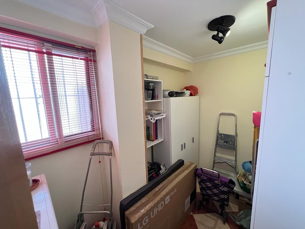 فرصة في توري ديل مار