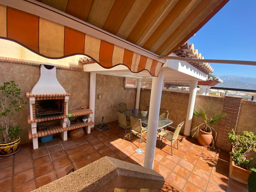 Semi-detached house for sale in Viña Málaga