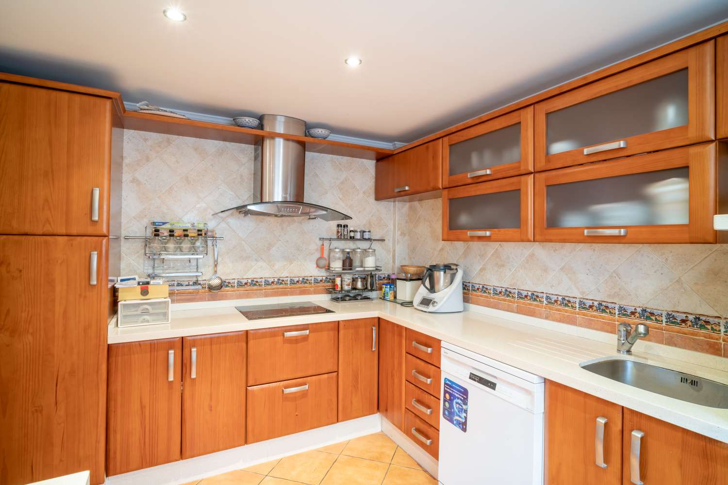 CHALET ADOSADO EN VÉLEZ MÁLAGA