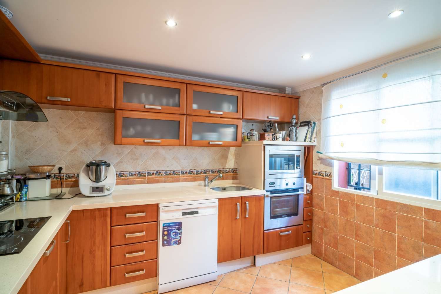 CHALET ADOSADO EN VÉLEZ MÁLAGA