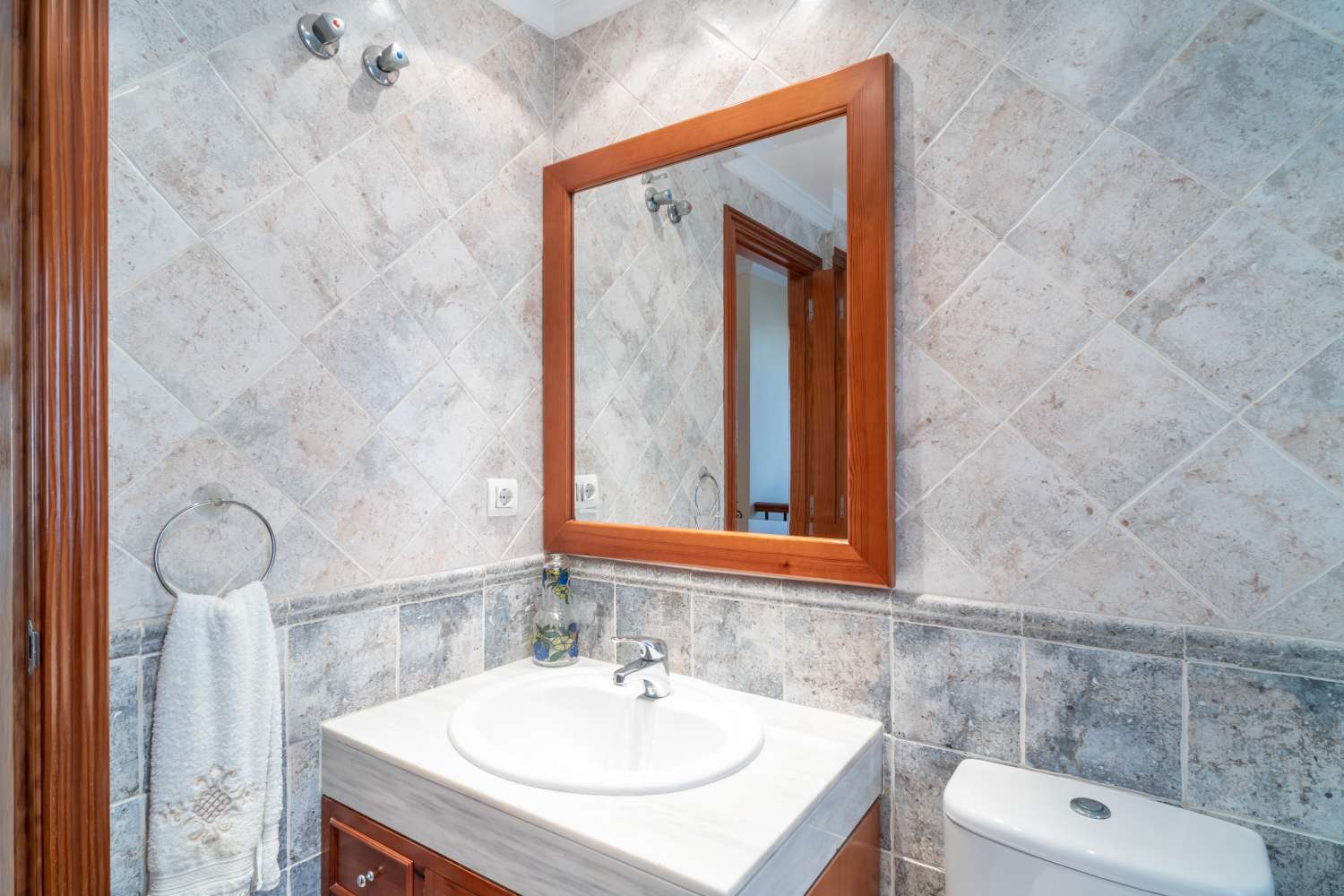 CHALET ADOSADO EN VÉLEZ MÁLAGA