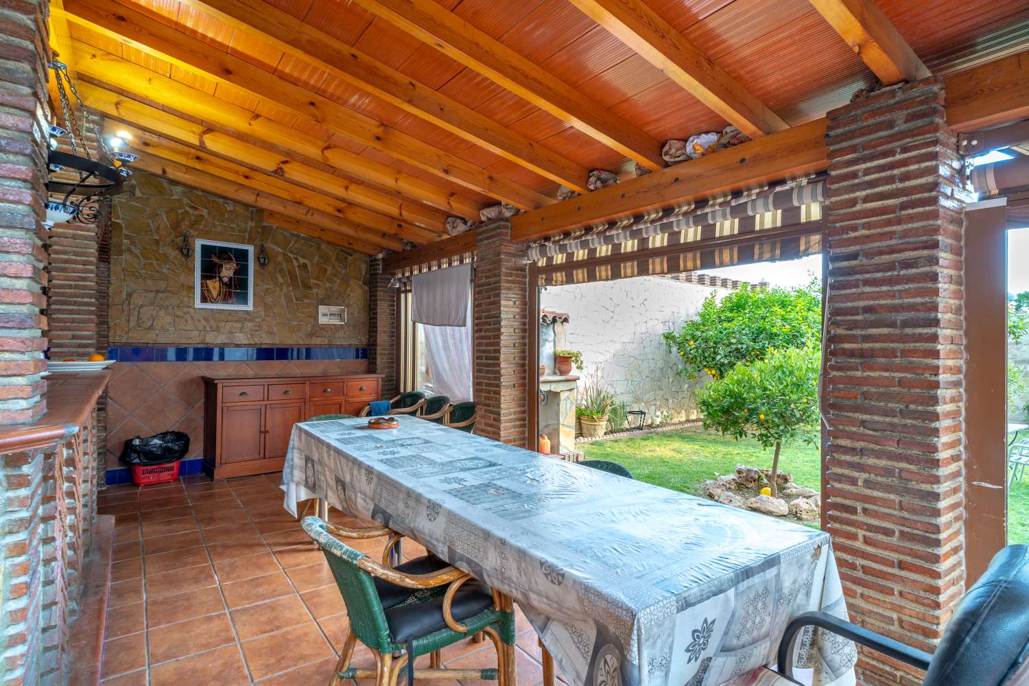 CHALET ADOSADO EN VÉLEZ MÁLAGA