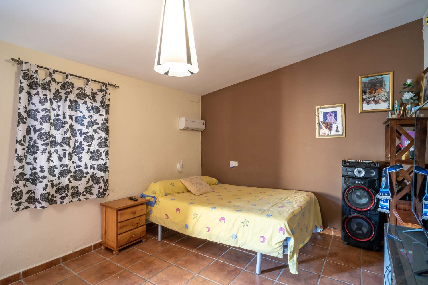 CHALET ADOSADO EN VÉLEZ MÁLAGA