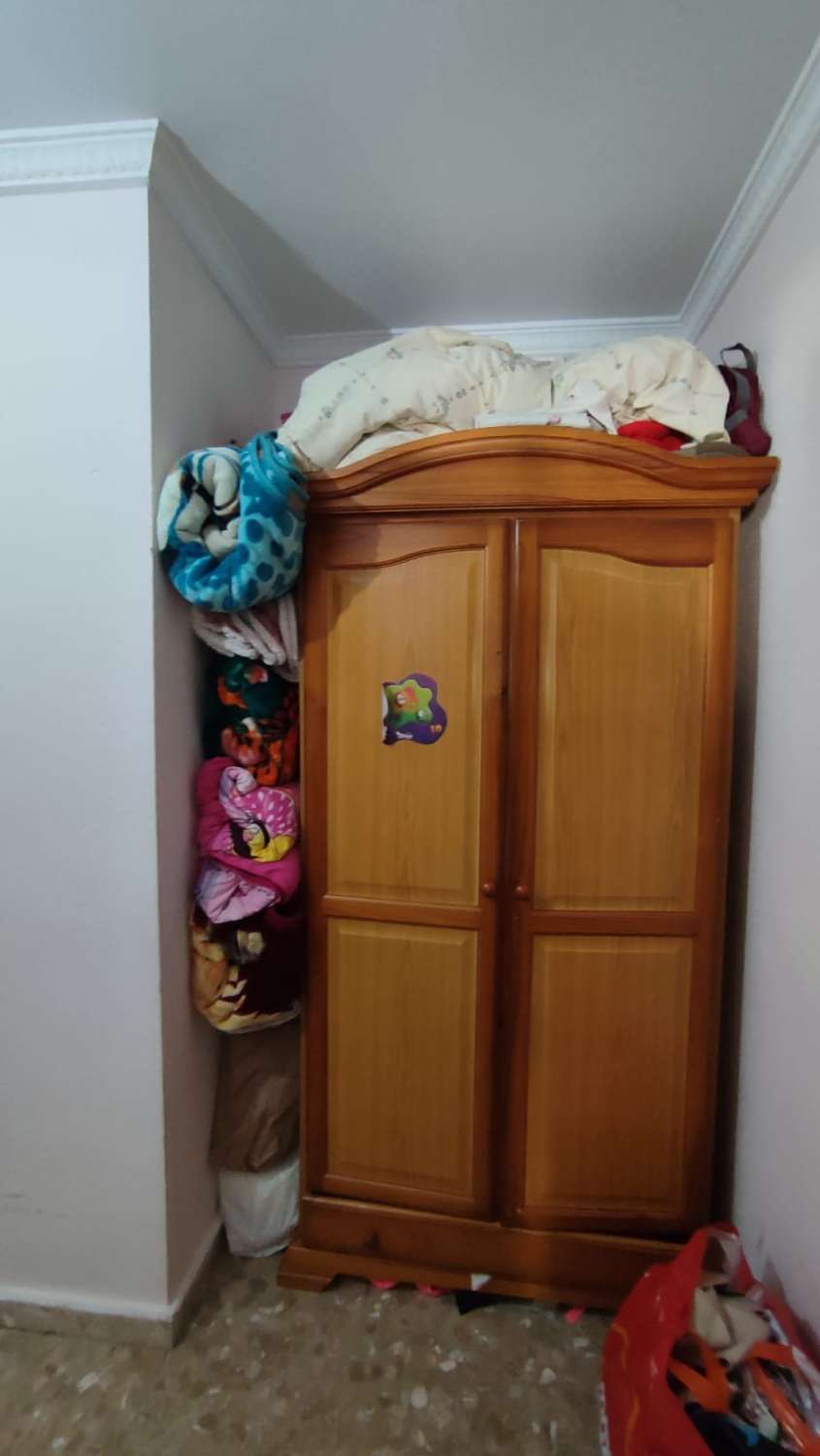 SE VENDE PISO EN VÉLEZ MÁLAGA