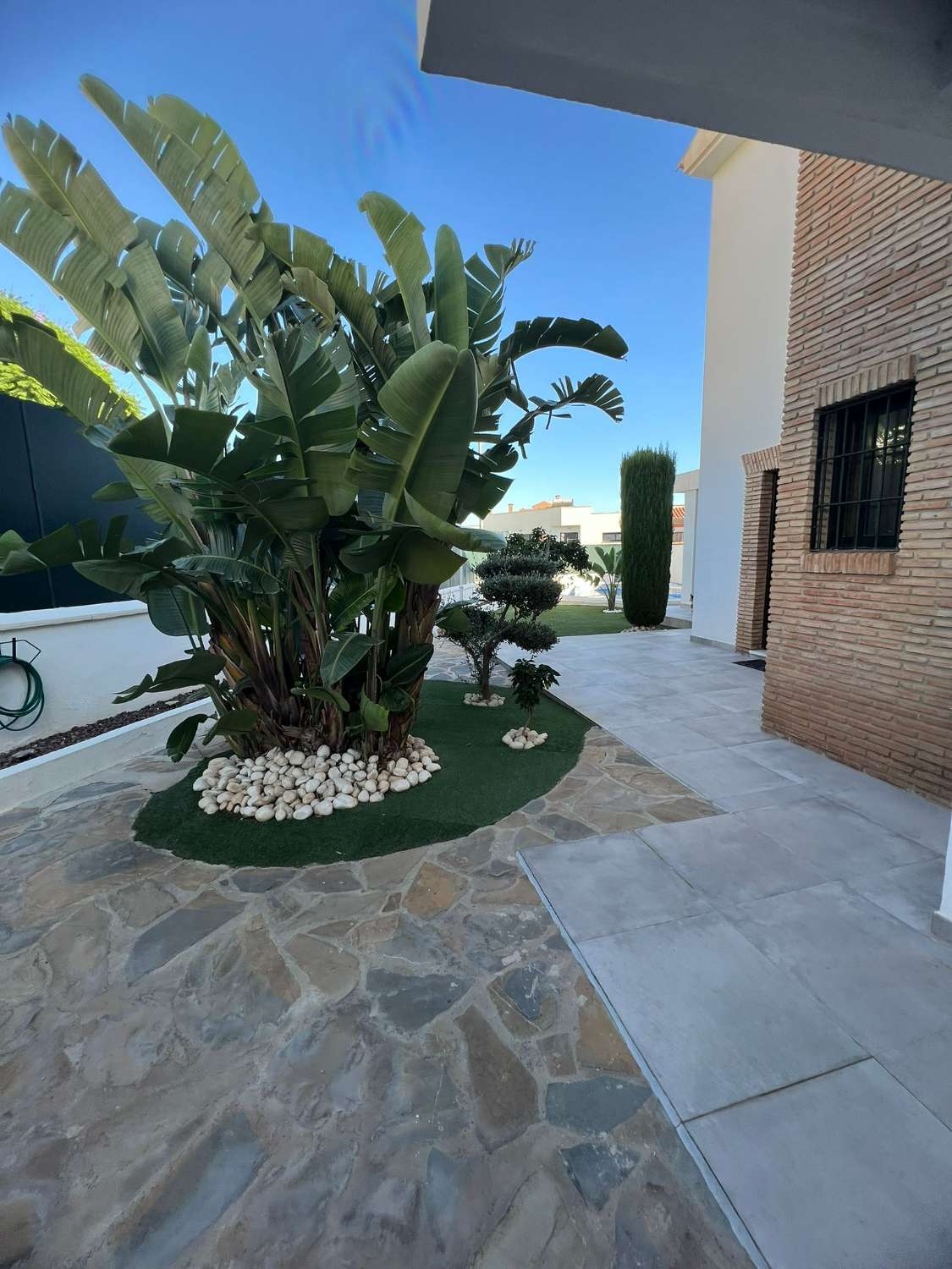 Magnifico chalet independiente en venta en Vélez Málaga