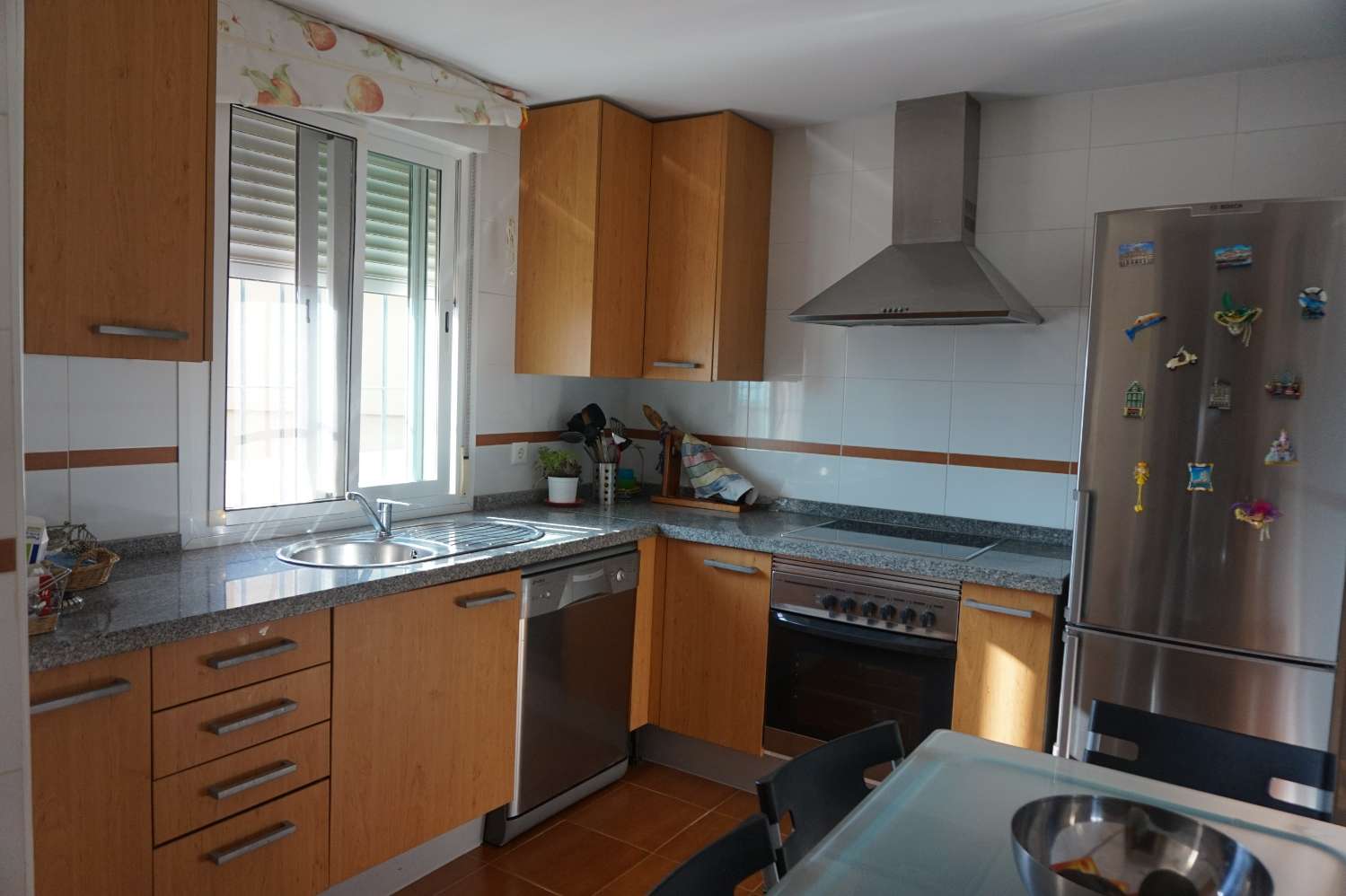 Bel appartamento in affitto da settembre a giugno, VALLE NIZA