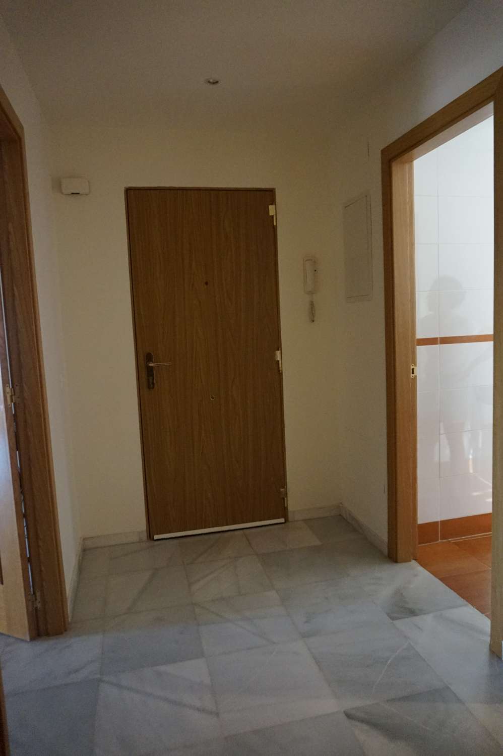 Bel appartamento in affitto da settembre a giugno, VALLE NIZA