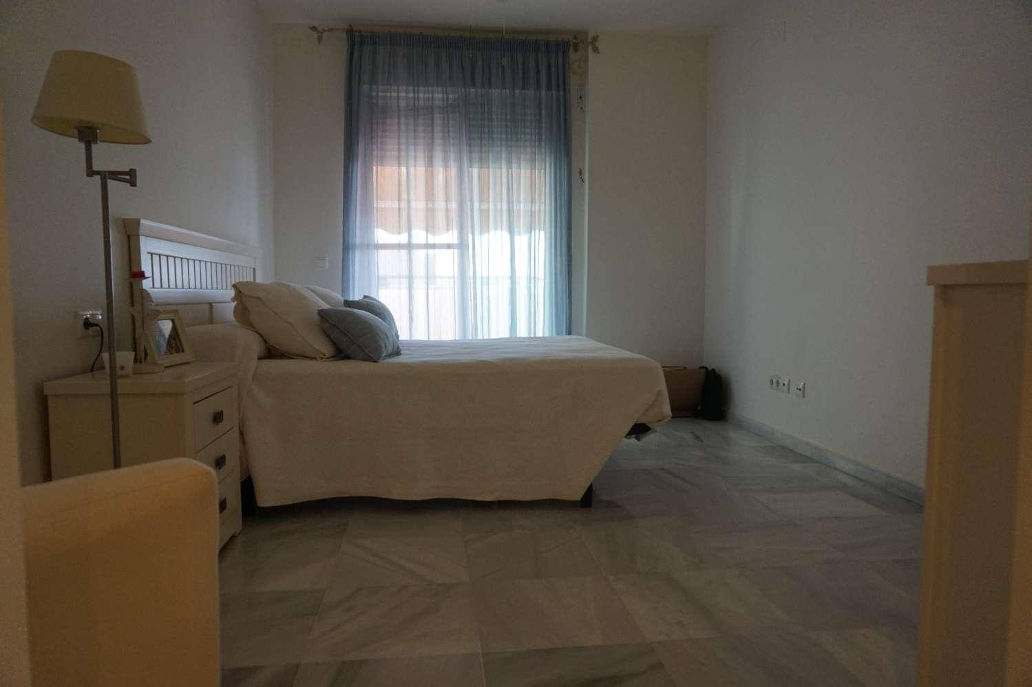 Bel appartamento in affitto da settembre a giugno, VALLE NIZA