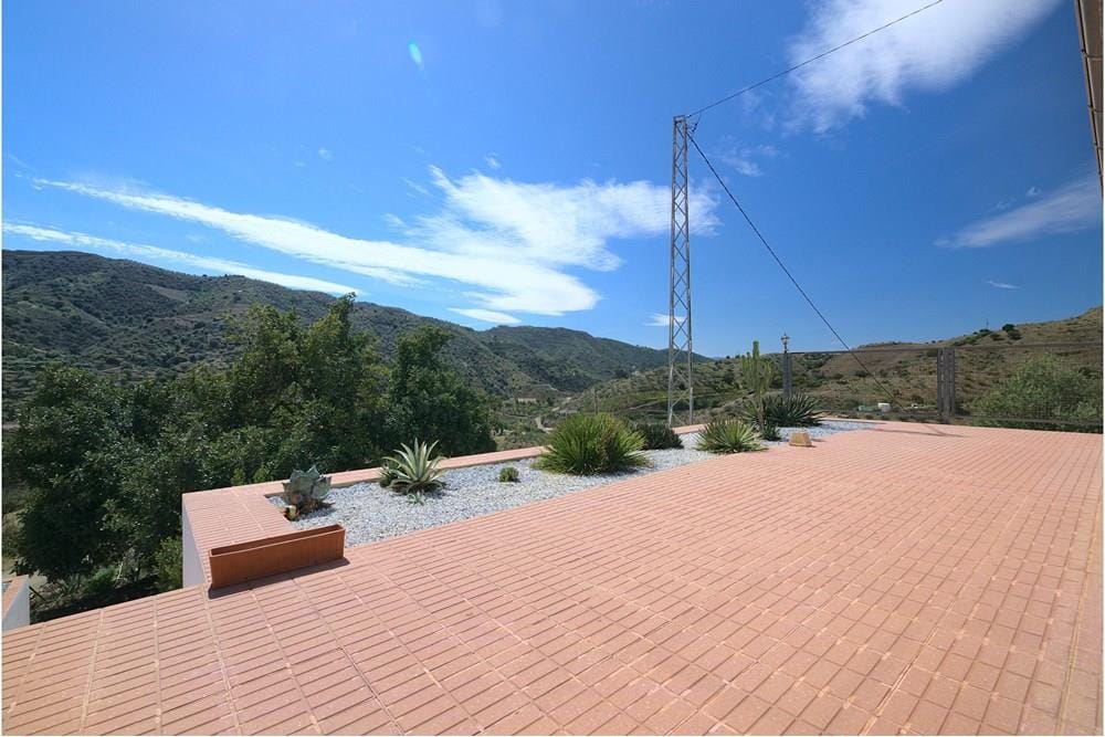 Fritliggende villa i Sadella, Malaga