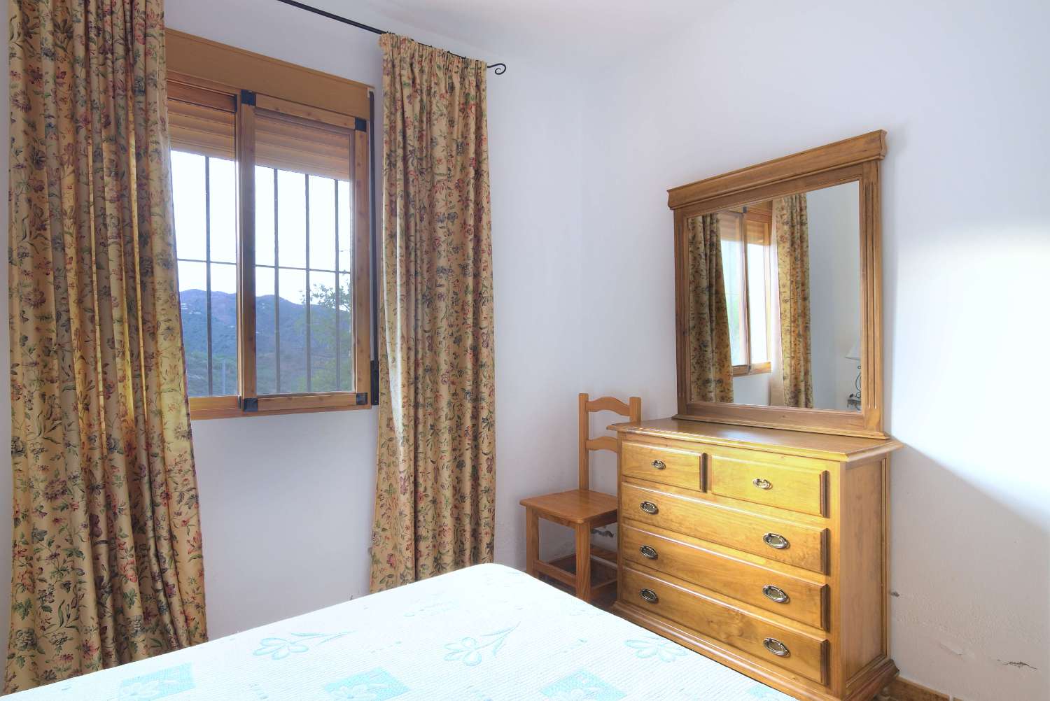 Espectacular Chalet  en Comares