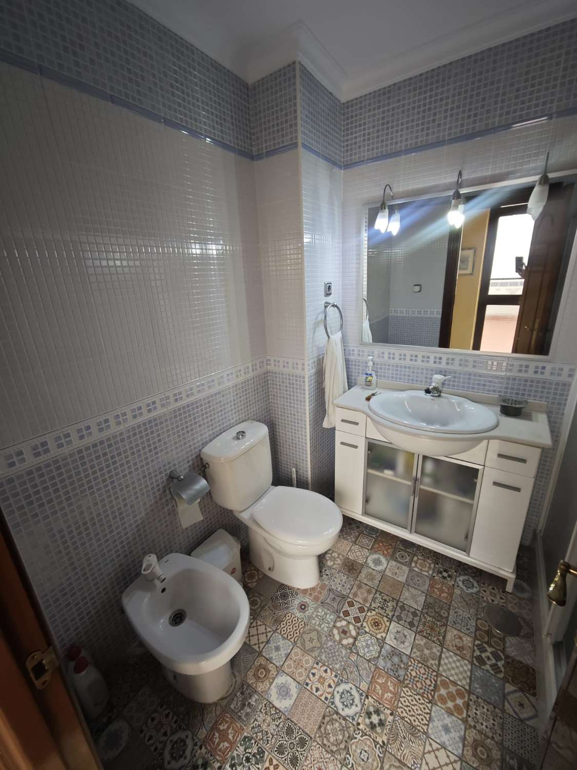 Suuri asunto myytävänä läsnä Vélez-Málaga