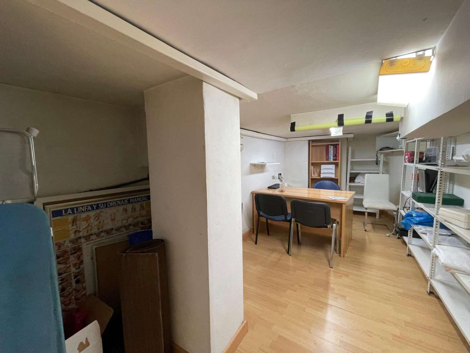 En venta Oficina en Pasaje Santa Margarita