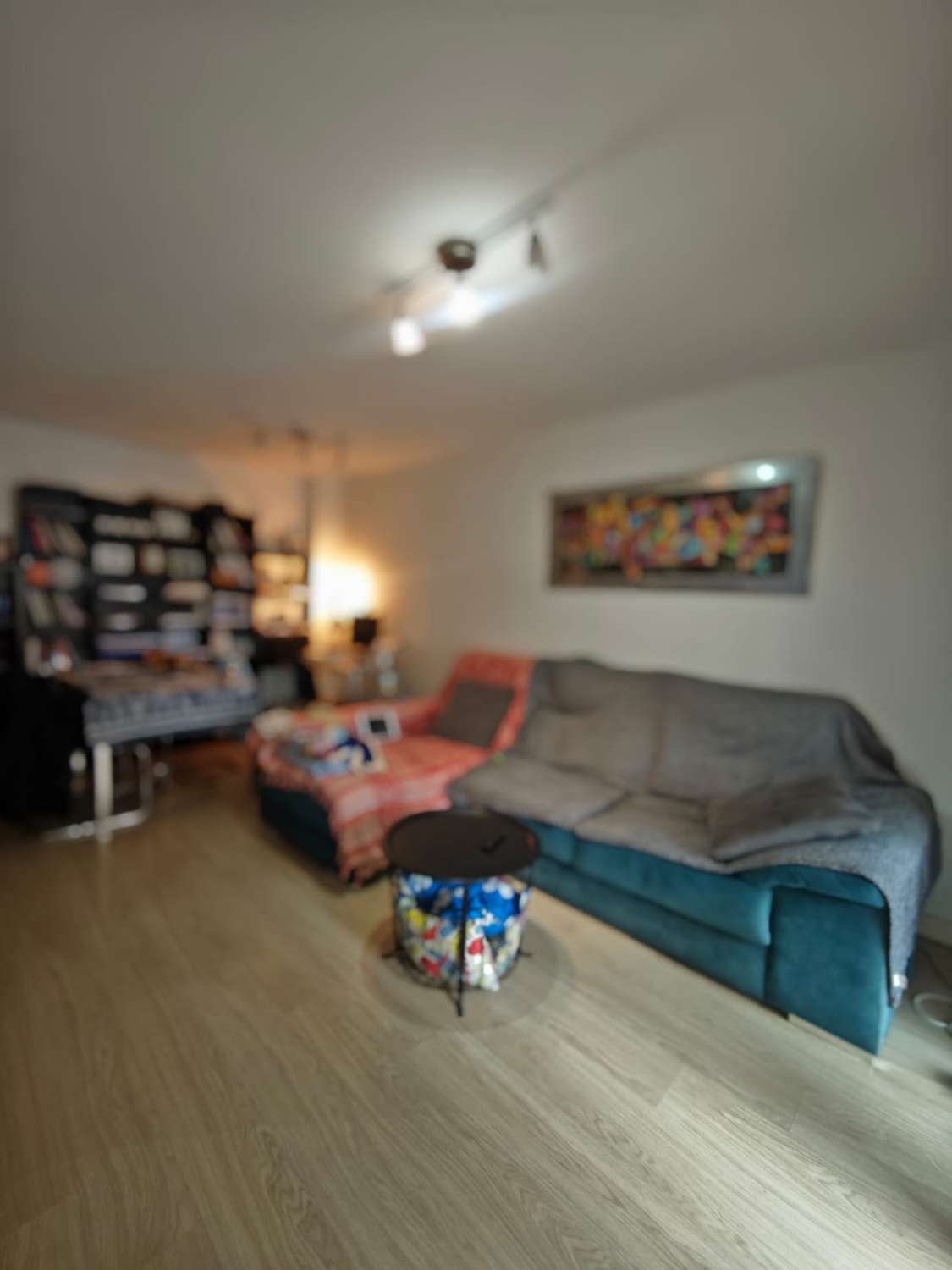 Myytävänä VPO-huoneisto Torre del Marissa, Azucarerassa