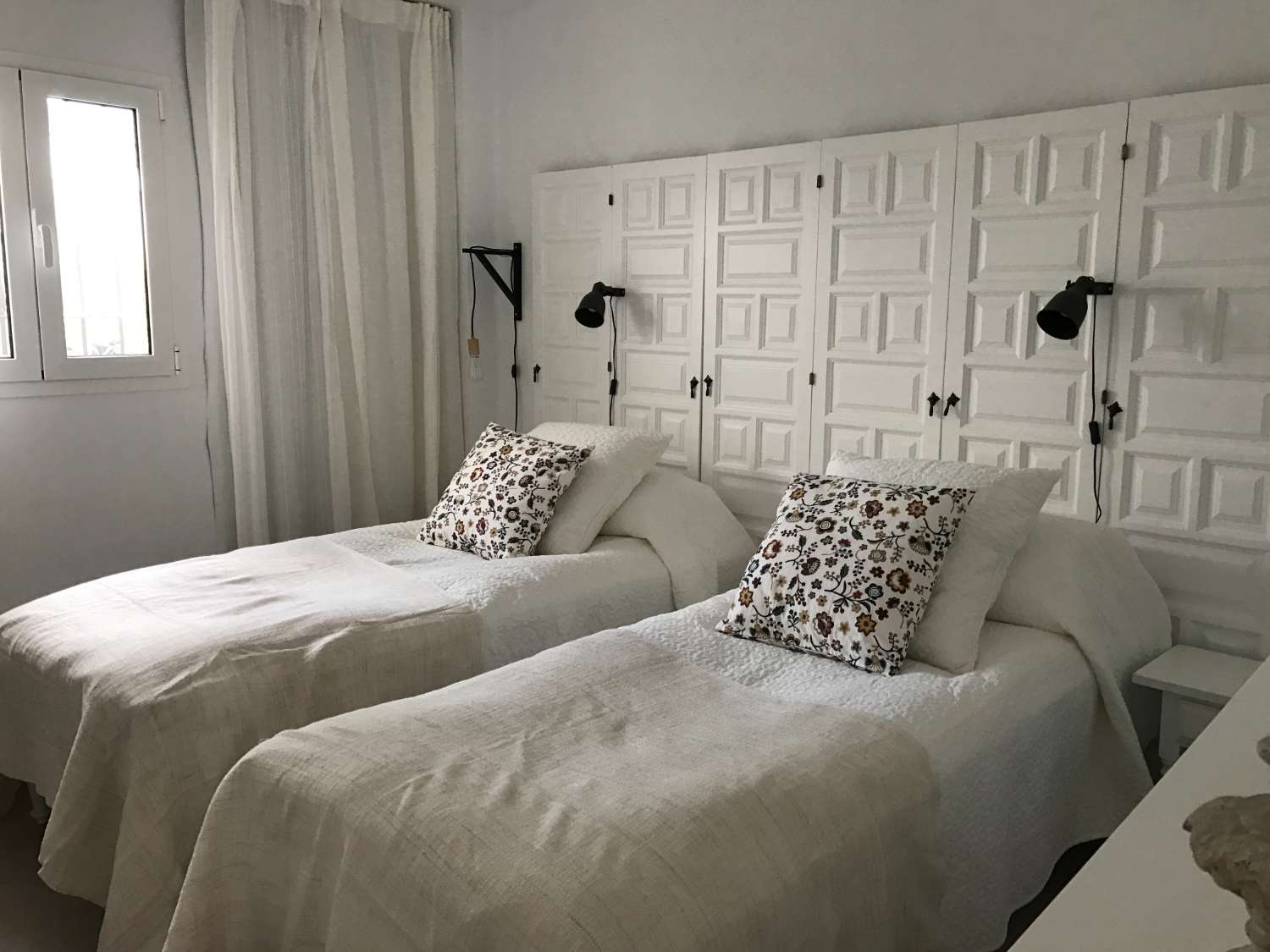 Piso en venta en Nerja , Capistrano
