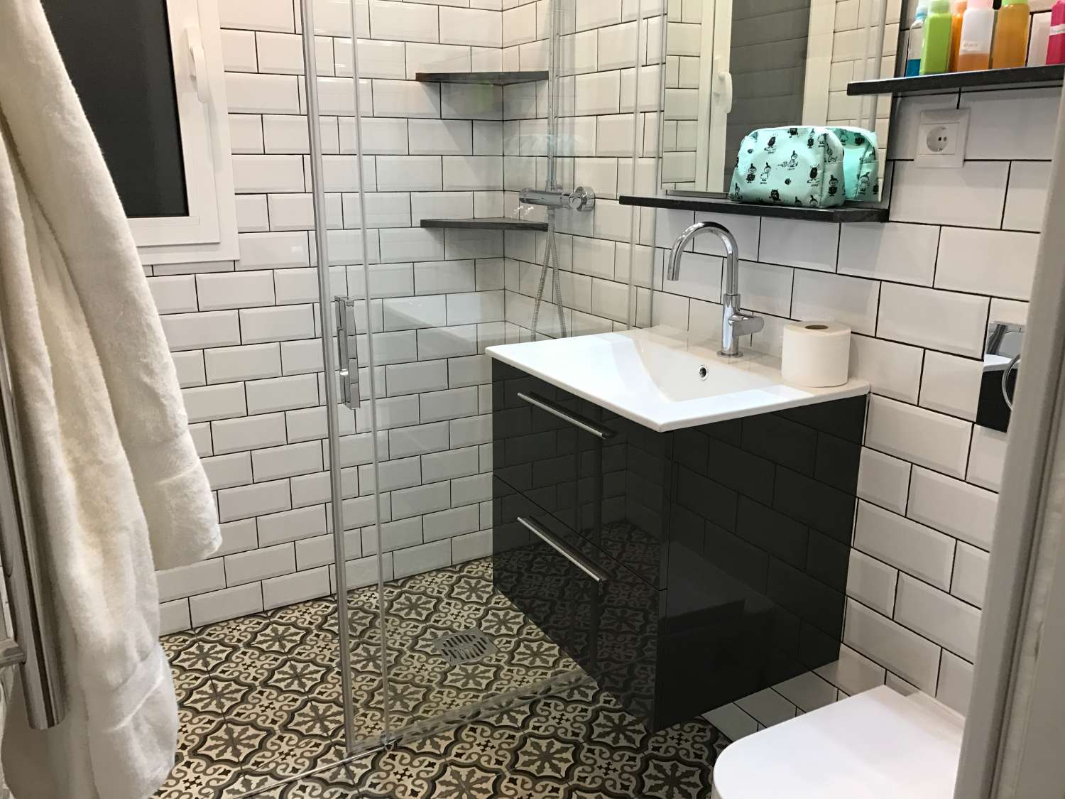 Piso en venta en Nerja , Capistrano