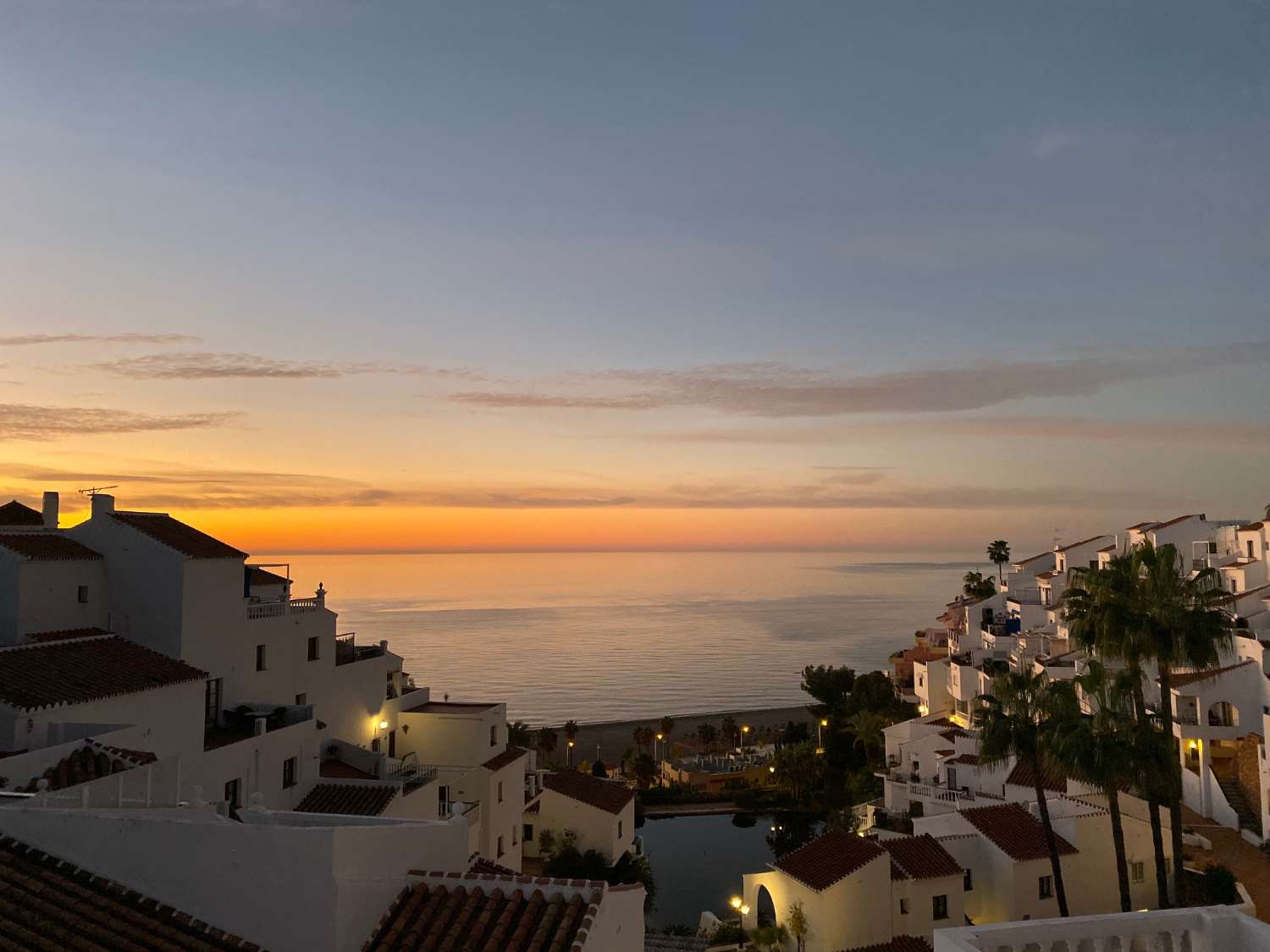 Piso en venta en Nerja , Capistrano