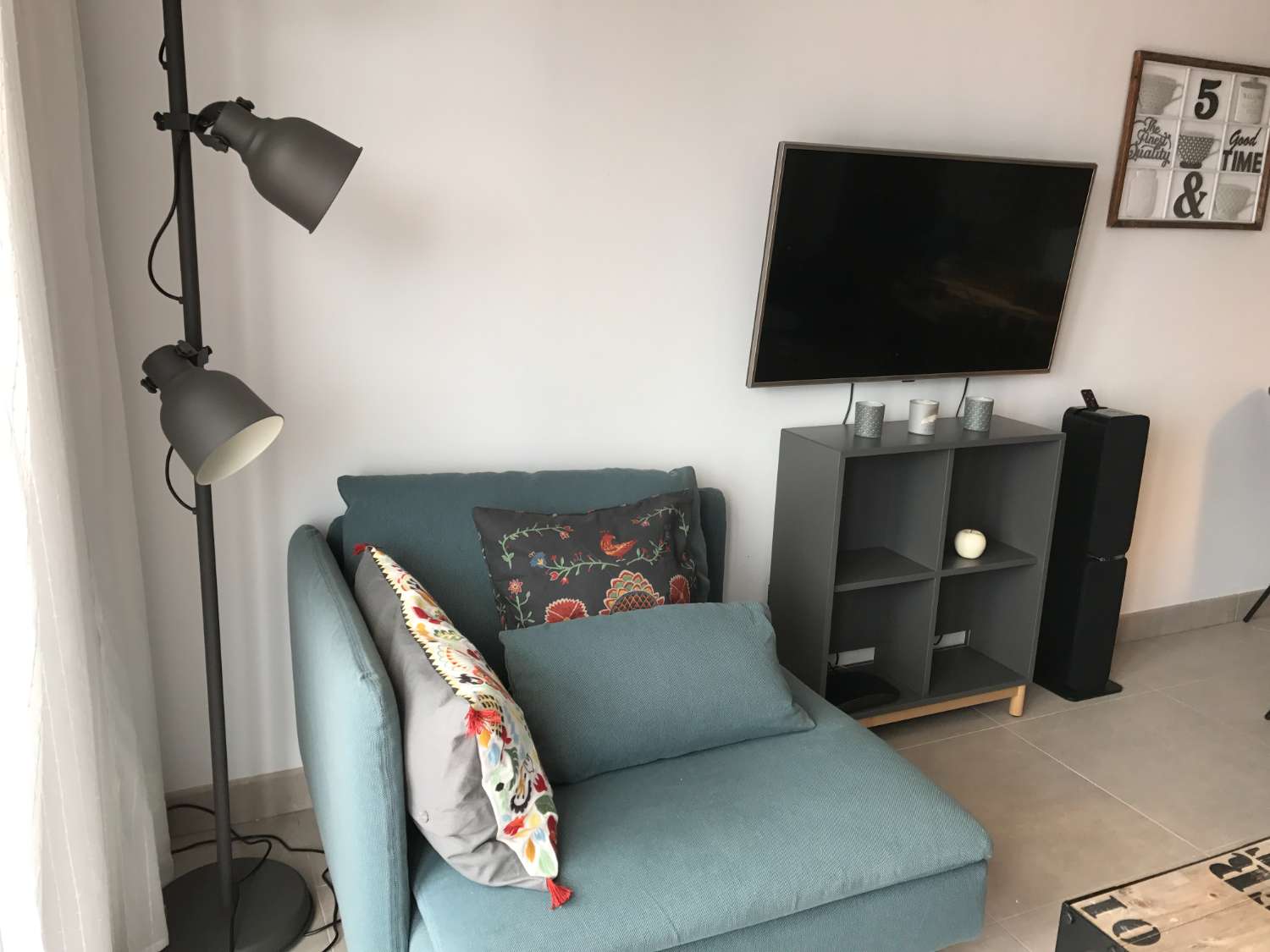 Piso en venta en Nerja , Capistrano