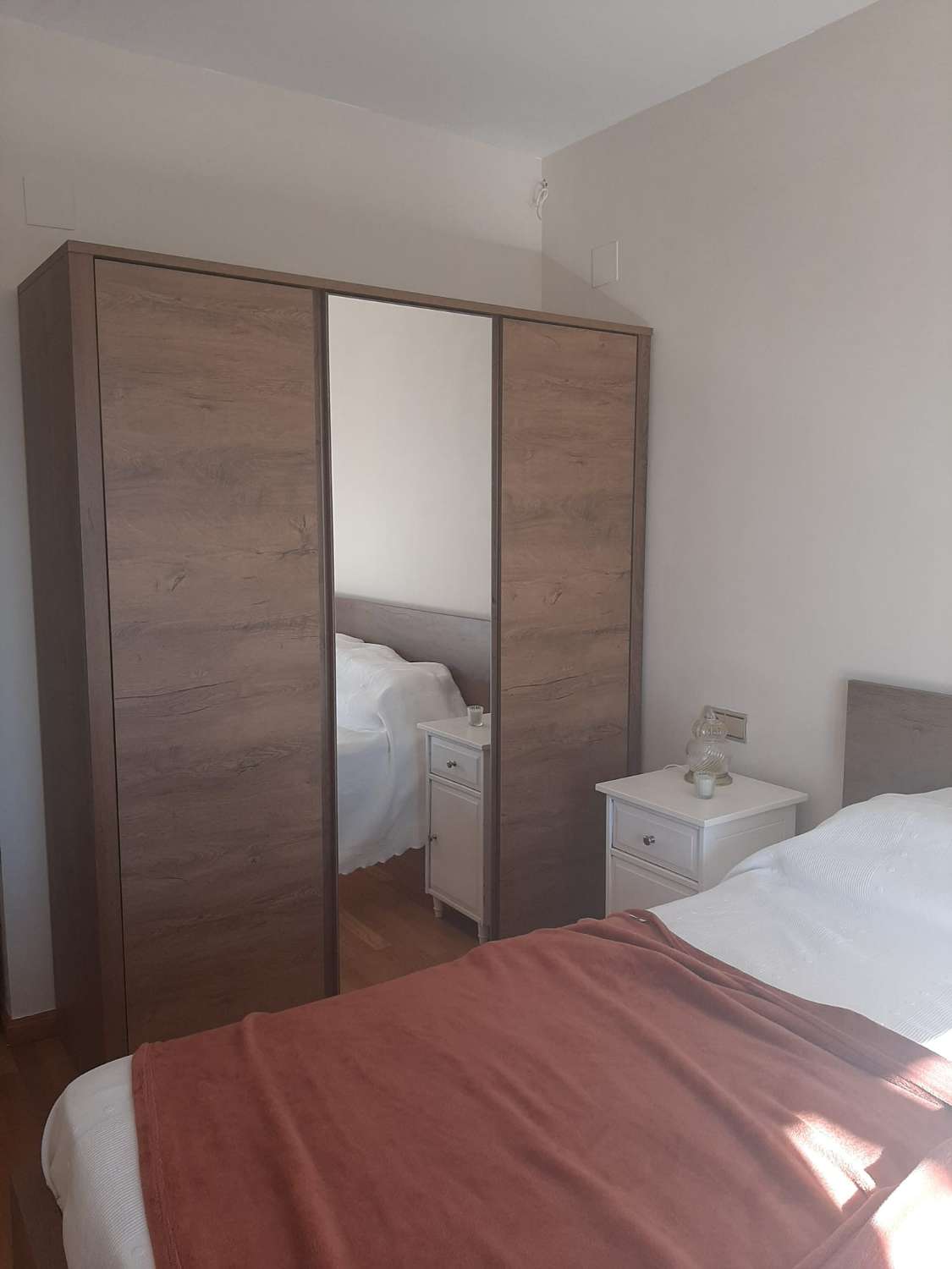 Upea kattohuoneisto myytävänä Rincon de la Victoriassa, merinäköala, 300 m päässä rannasta