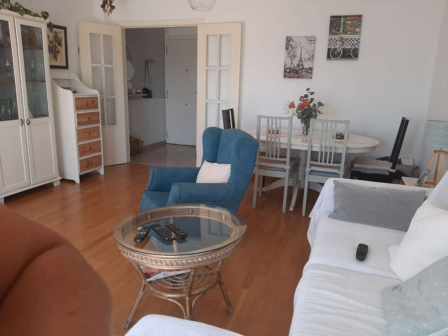 Upea kattohuoneisto myytävänä Rincon de la Victoriassa, merinäköala, 300 m päässä rannasta