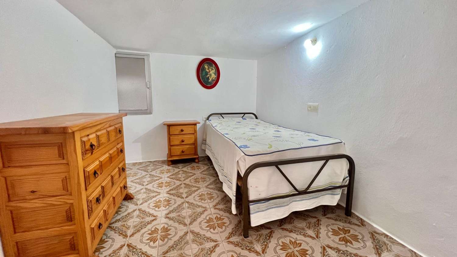 Espectacular bajo en venta en Torre del Mar