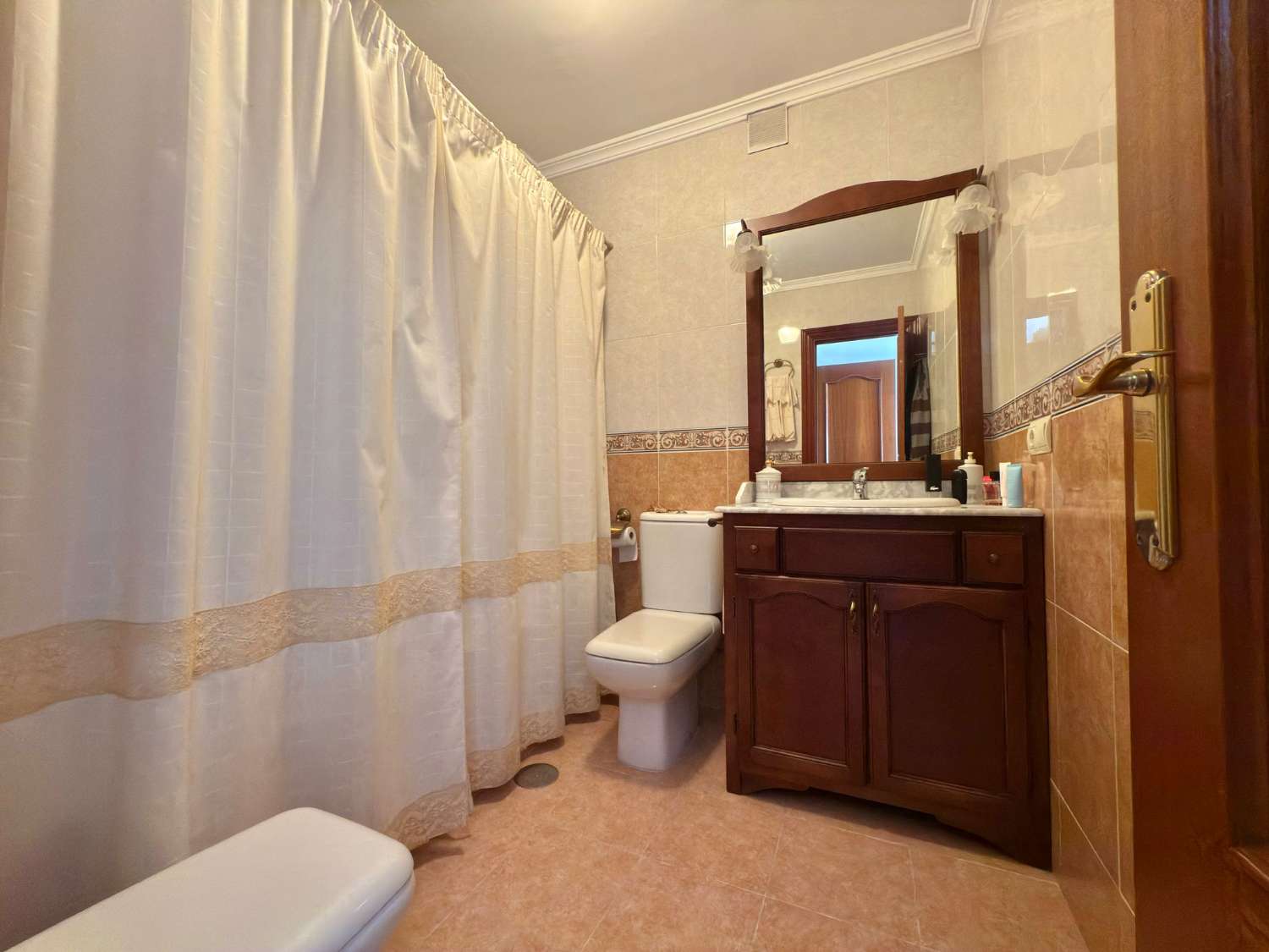 Gran Adosado en venta en Viña Málaga, Torre del Mar