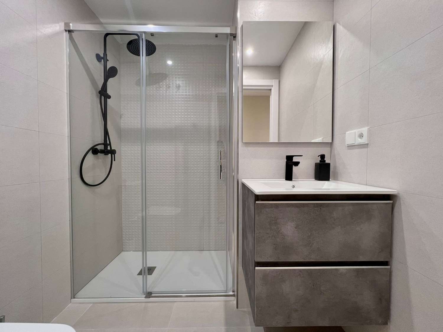 Wohnung zu verkaufen in Valle Niza, Almayate Bajo