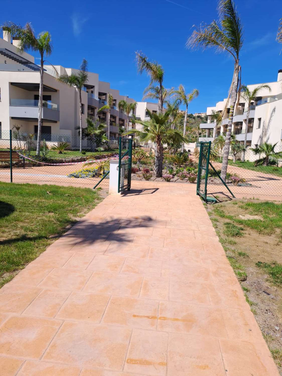 Wohnung zu verkaufen in Valle Niza, Almayate Bajo