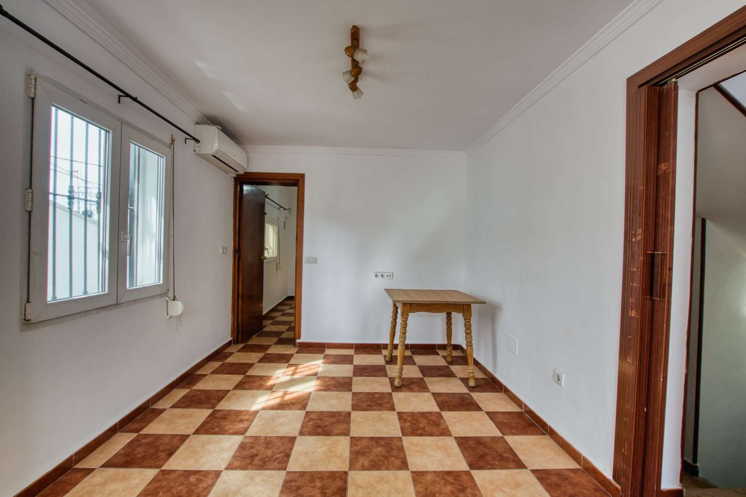 Espectacular casa de Pueblo en venta en la zona Cabrilla, Vélez Málaga