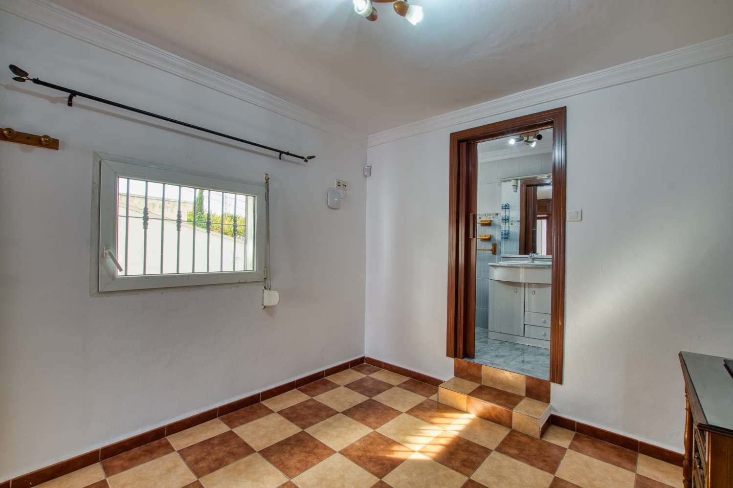 Espectacular casa de Pueblo en venta en la zona Cabrilla, Vélez Málaga